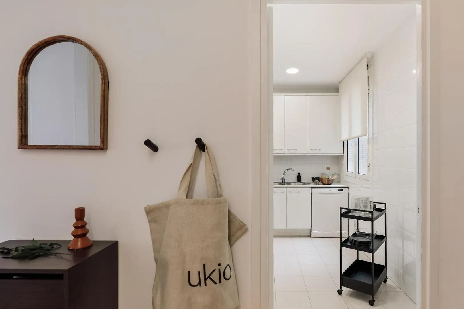 Nicoya - 3 Bedrooms And Balcony In Eixample Dreta Barcelona Spain